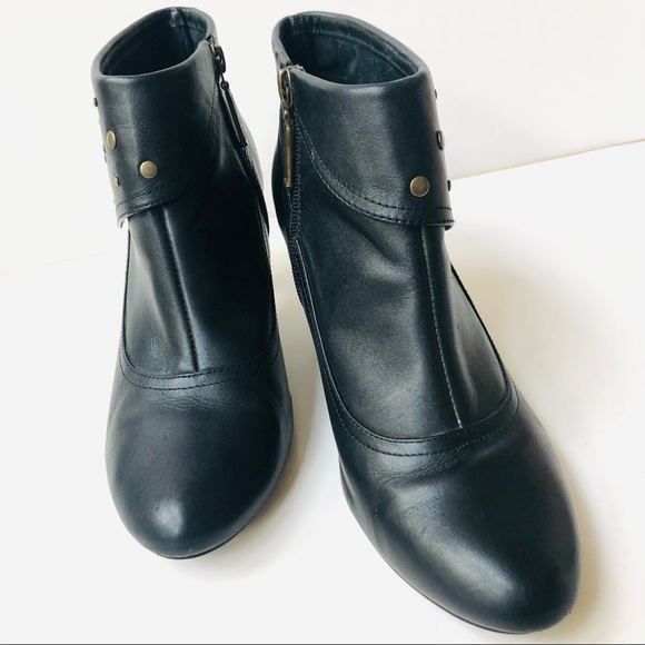 Seychelles Black Smooth Leather Ankle Bootie Sz-8 - Picture 5 of 10